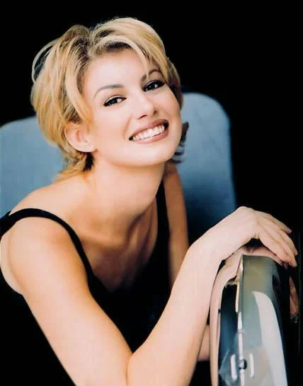 Faith Hill - Faith Hill7.jpg